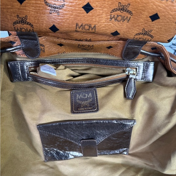MCM Limited Edition Visetos made in Italy Drawstring Satchel/Crossbody bag - Picture 7 of 16